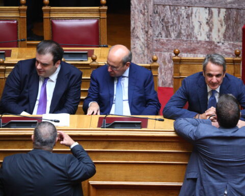 ΒΟΥΛΗ ΜΗΤΣΟΤΑΚΗΣ
