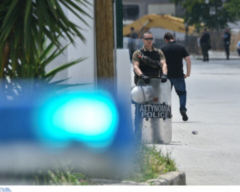 ΑΣΑΤΥΝΟΜΙΚΟΣ ΜΕΝΙΔΙ