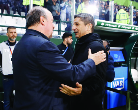 ΜΠΕΝΙΤΕΘ ΡΑΖΒΑΝ