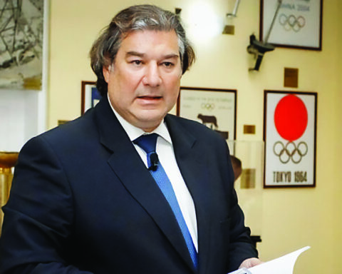 ΝΙΚΟΣ ΚΑΡΑΧΑΛΙΟΣ