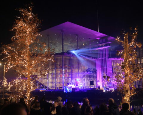 ΧΡΙΣΤΟΥΓΕΝΝΑ ΚΠΙΣΝ