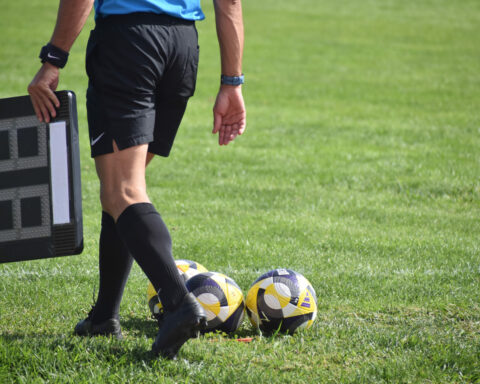 ΠΟΔΟΣΦΑΙΡΟ ΣΤΗΜΕΝΑ ΠΑΙΧΝΙΔΙΑ