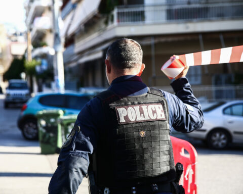 ΝΙΚΑΙΑ ΧΕΙΡΟΒΟΜΒΙΔΑ