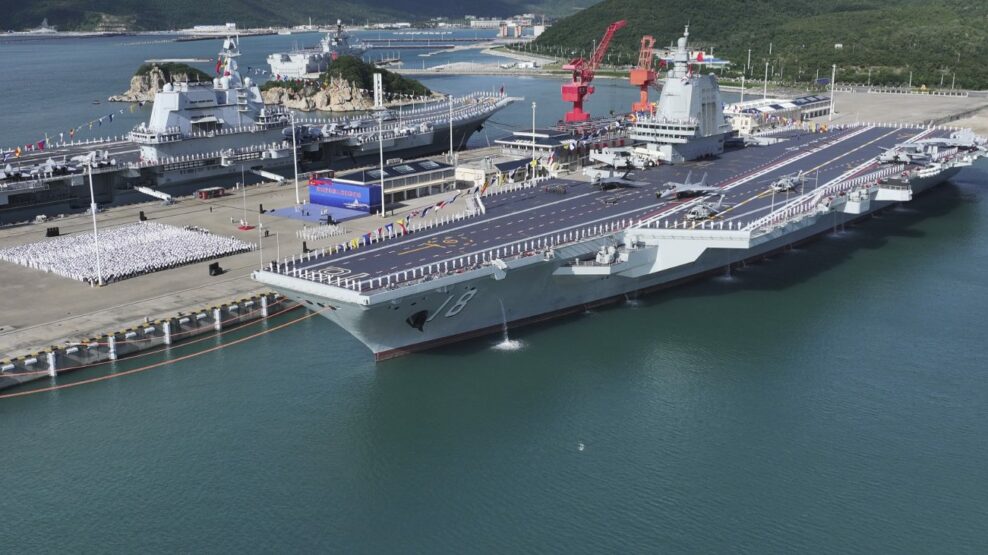 ΚΙΝΑ ΑΕΡΟΠΛΑΝΟΦΟΡΟ