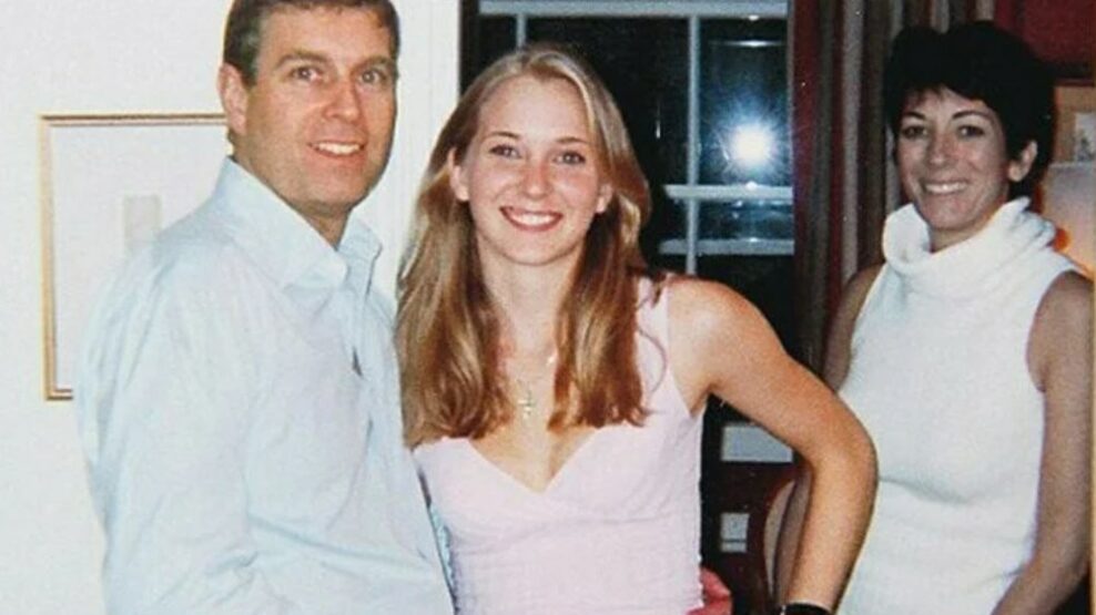 Η οικογένεια της τραγικής Βιρτζίνια συγκρούεται για τα εκατομμύρια που πληρώθηκε από τον Άντριου