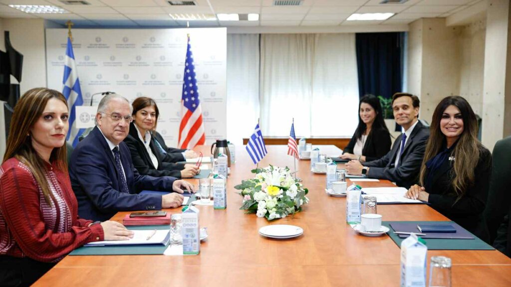 Νέος στρατηγικός ρόλος για την Ελευσίνα με τροπολογία για τα ναυπηγεία