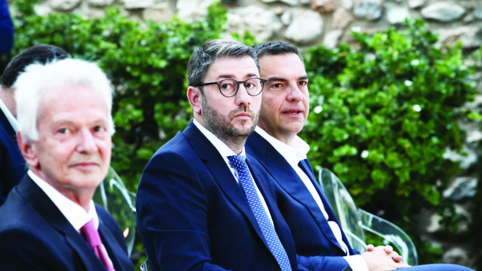 Ο Ανδρουλάκης πολιορκεί την «Ιθάκη» του Τσίπρα