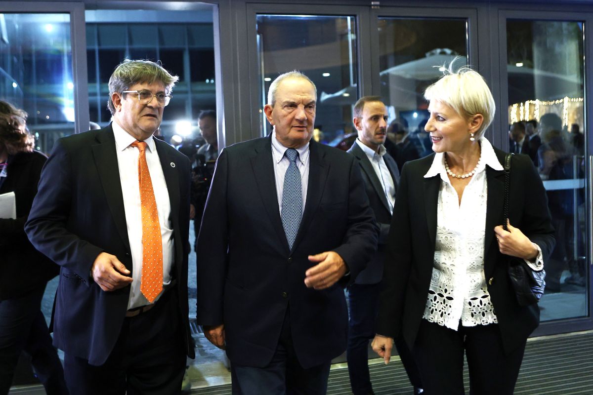 Βράβευση Καραμανλή