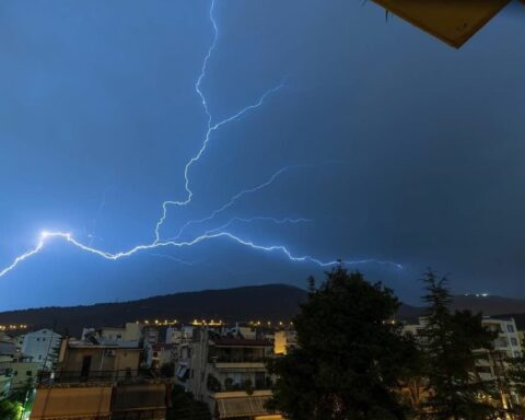 37.000 κεραυνοί