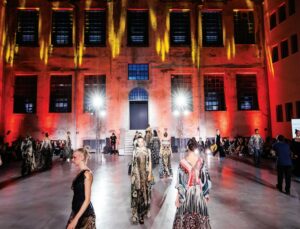 Μόδα από μια φρέσκια Ελλάδα που αλλάζει