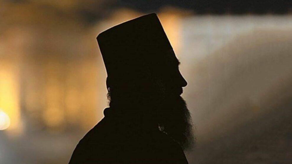 Παλαιοημερολογίτες: Οι άκυροι γάµοι και το χάος µε τους 4 «αρχιεπισκόπους»