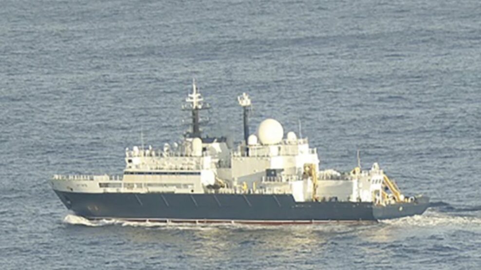 Το Λονδίνο καταγγέλλει ότι ρωσικό πλοίο «στόχευσε με λέιζερ» βρετανικά αεροσκάφη