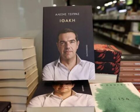 Λίγες αλήθειες πολλά ψέματα