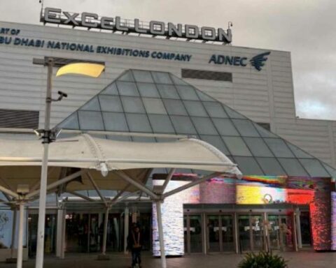 ΛΟΝΔΙΝΟ ΕΟΤ