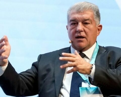 ΛΑΠΟΡΤΑ ΜΕΣΙ ΜΠΑΡΤΣΕΛΟΝΑ