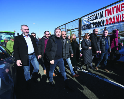 Ανδρουλάκης, αγροτικά μπλόκα