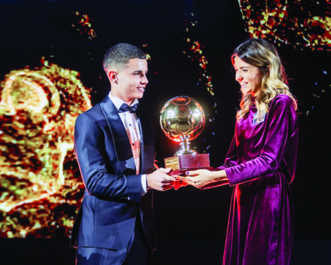 ΜΟΥΖΑΚΙΤΗΣ