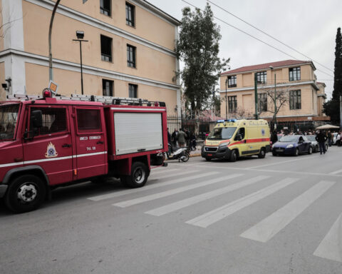 ΔΙΚΑΣΤΗΡΙΑ ΕΥΕΚΠΙΔΩΝ ΒΟΜΒΑ