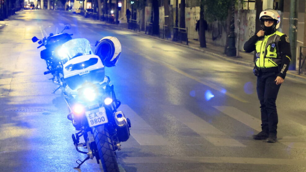 Αλκοτέστ στο κέντρο της Αθήνας “έκαψε” γνωστή τραγουδίστρια