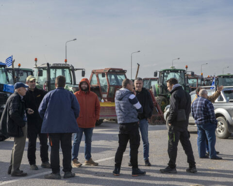 ΜΑΛΓΑΡΑ ΜΠΛΟΚΟ