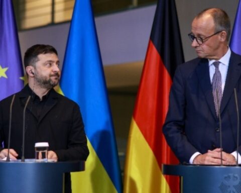 Ολοκληρώθηκαν οι συνομιλίες ΗΠΑ – Ουκρανίας στο Βερολίνο, Μερτς και Ζελένσκι βλέπουν πρόοδο