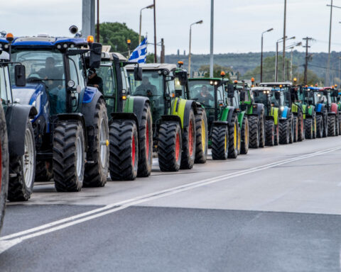 Κυβέρνηση προς αγρότες:
