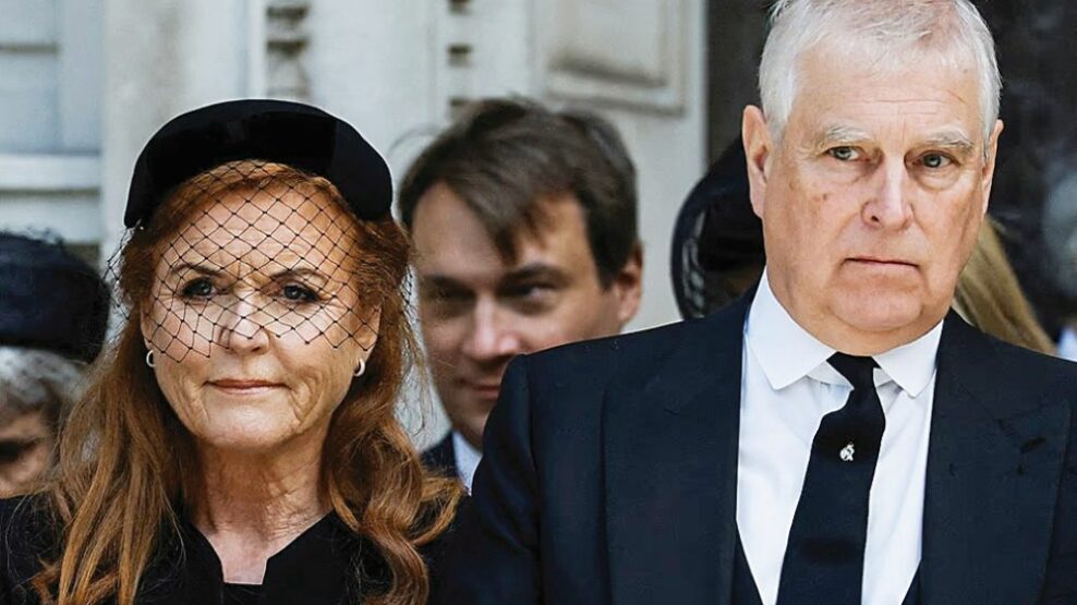 Χρησιμοποίησε το ταξίδι του στην Κίνα για να κλείσει ιδιωτική συμφωνία για το πετρέλαιο;