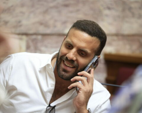 ΝΙΚΟΣ ΠΑΠΠΑΣ