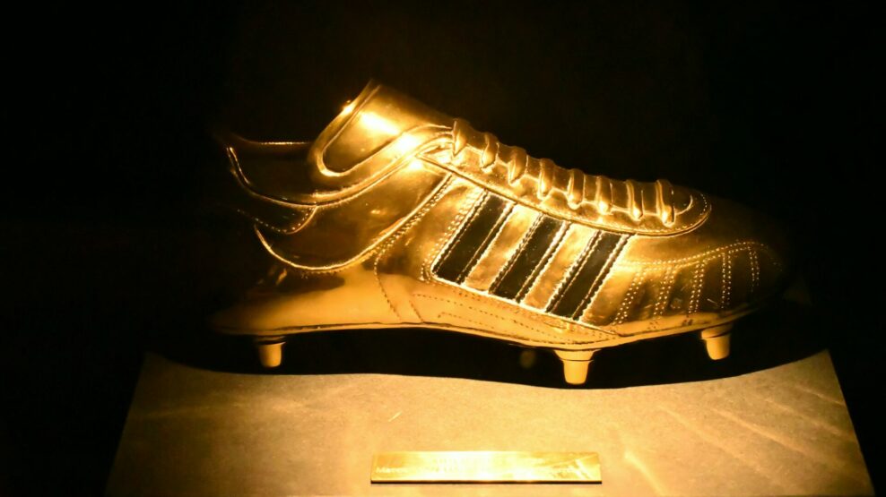 χρυσό παπούτσι