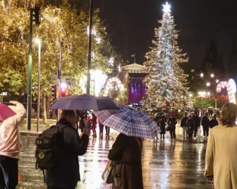 Χριστούγεννα με βροχές