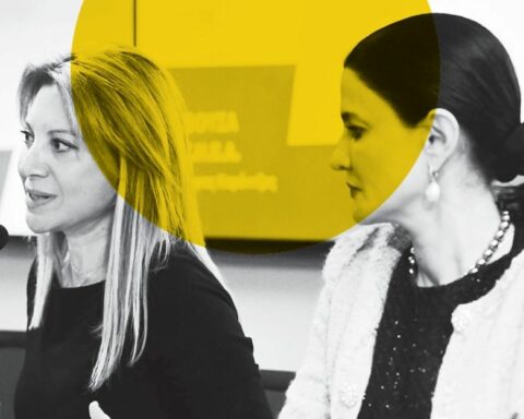 Καρυστιανού