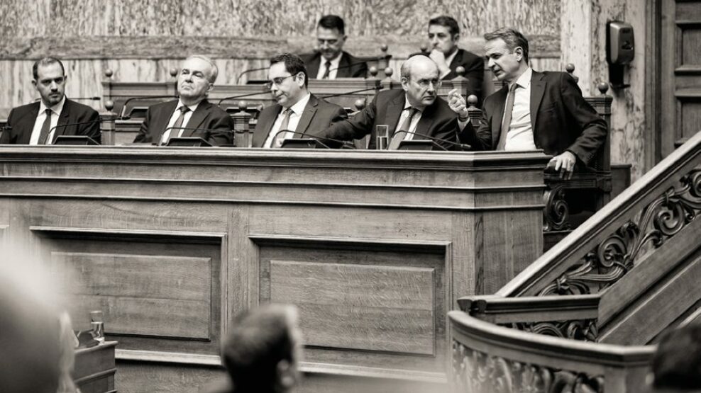 Η αγωνία των «γαλάζιων» βουλευτών