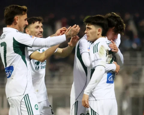 παναθηναικος καβαλα