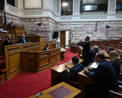 Ασχετοσύνη από τον Πολάκη