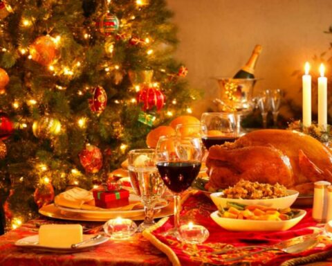 Το γιορτινό τραπέζι
