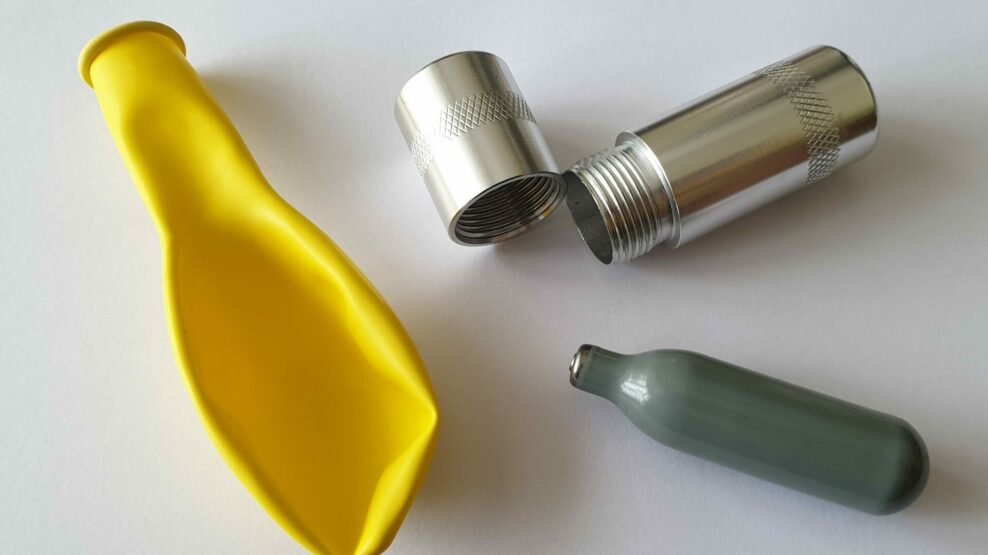 Οι εκατομμυριούχοι του «Hippy Crack»