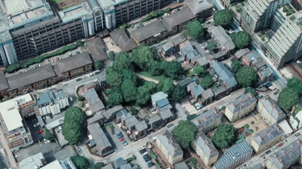 208 μυστικά δωμάτια κάτω από την υπερ-πρεσβεία της Κίνας