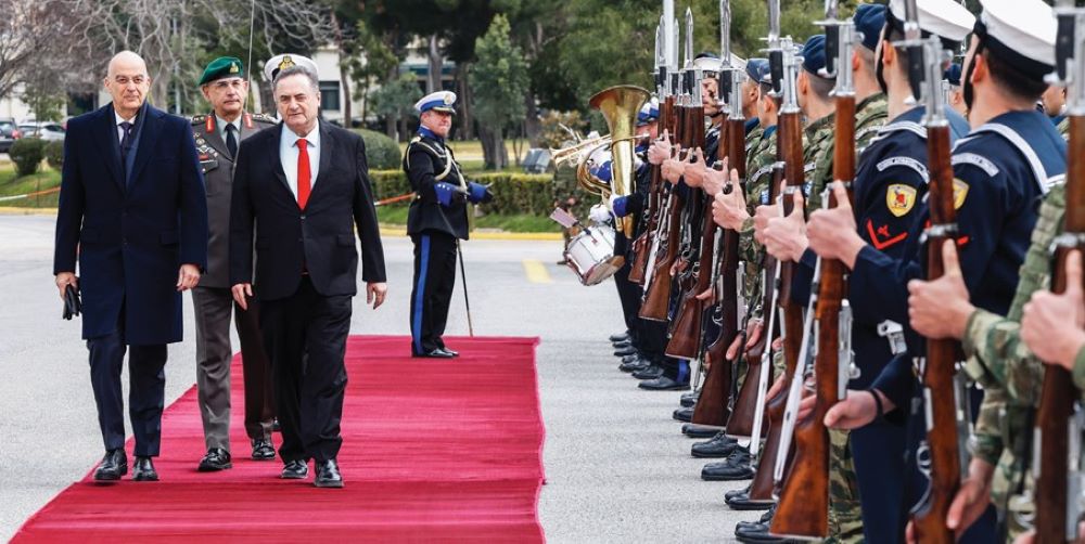 Το παρασκήνιο και τα δώρα