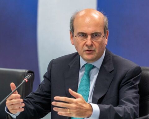 Χατζηδάκης: