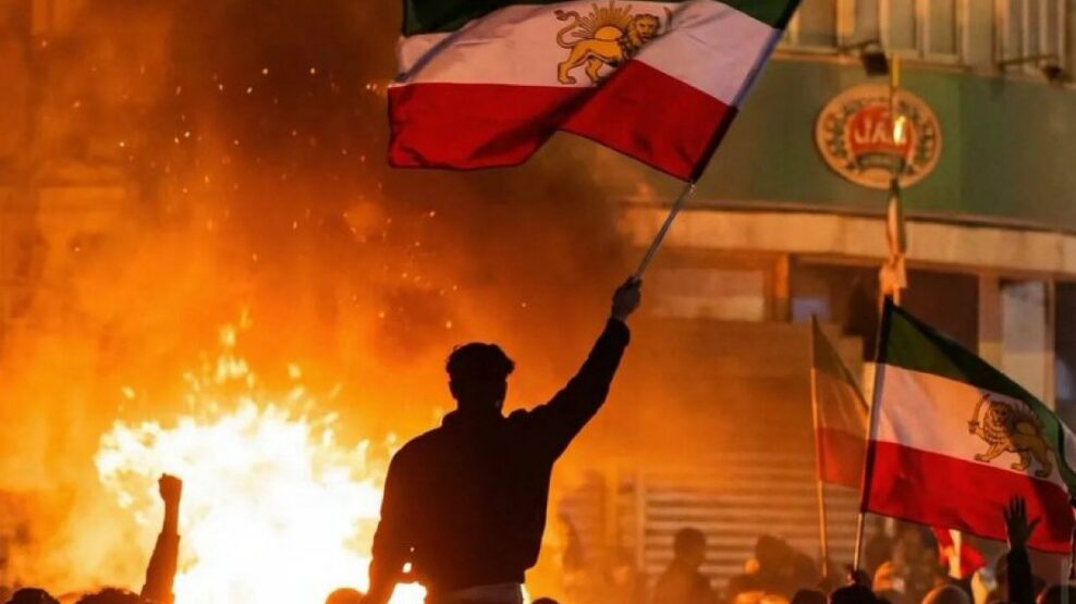 Κλιμακώνεται η καταστολή των διαδηλώσεων στο Ιράν - Τουλάχιστον 598 νεκροί