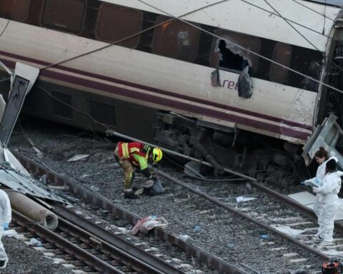 Σιδηροδρομική τραγωδία στην Ισπανία