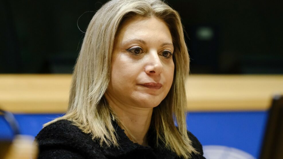 Καρυστιανού αμβλώσεις