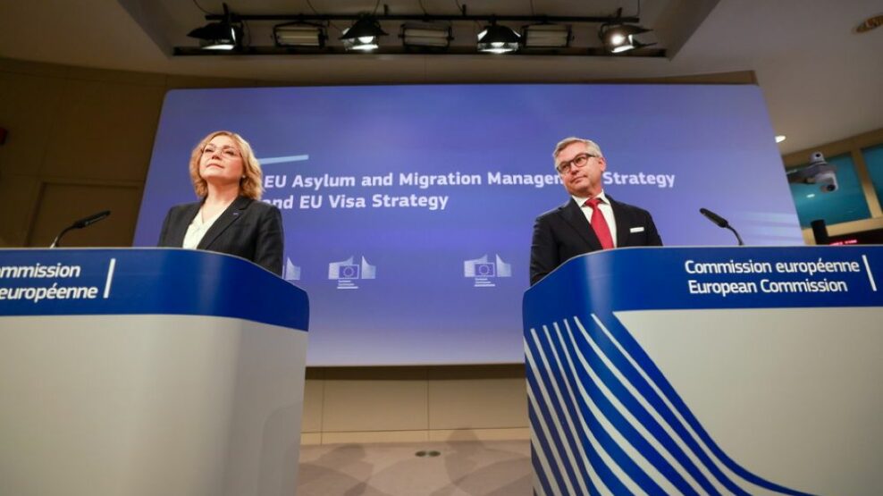 μετανάστευση Κομιισιόν