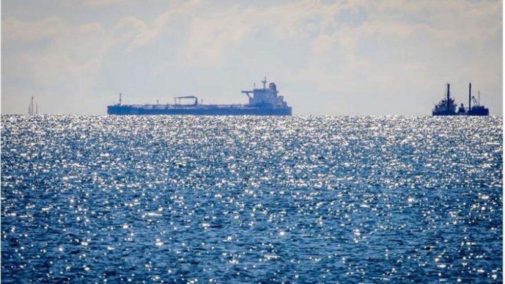 Πώς θα μπορούσε ο Πούτιν να παραλύσει τη Βρετανία κόβοντας μόλις 60 υποθαλάσσια καλώδια