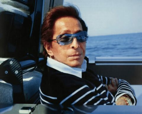 Πέθανε ο διάσημος σχεδιαστής μόδας Βαλεντίνο