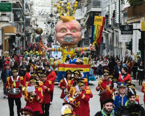 αποκριάτικη παρέλαση Σύνταγμα