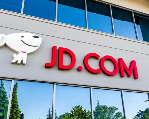 Θα υπονομεύσει το σκάνδαλο του πρίγκιπα Άντριου την εισαγωγή της 