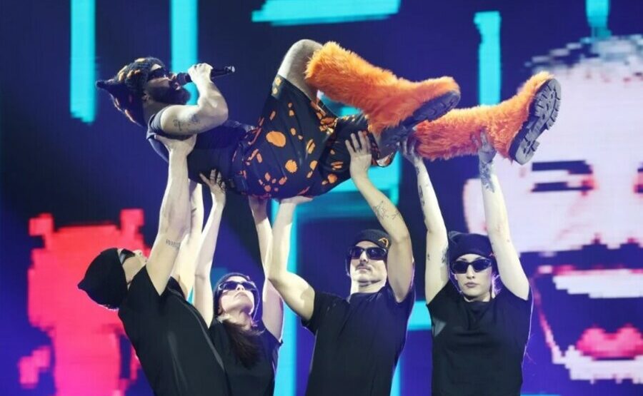 Akylas: «Θέλω να ανταποδώσω αυτή την αγάπη»