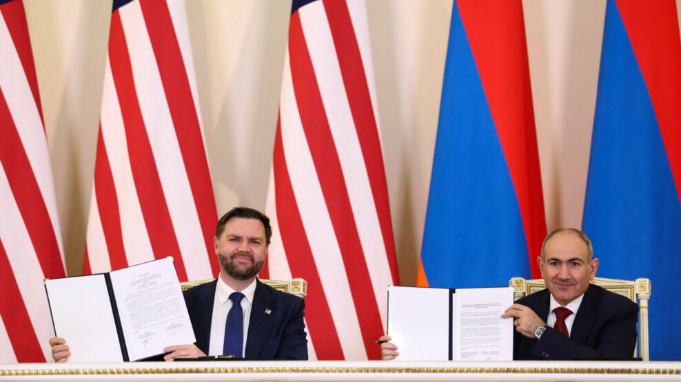 Η Ουάσιγκτον σύναψε πυρηνική συμφωνία με την Αρμενία