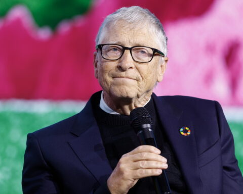 Μπιλ Γκέιτς: «Ήμουν ανόητος που πέρασα χρόνο με Έπσταϊν»